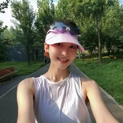 孟诗